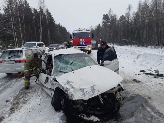 В ДТП в Усть-Илимске пострадало восемь человек, в том числе двое детей