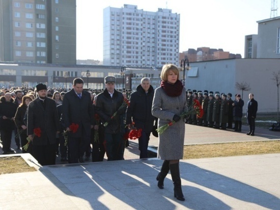 Праздничные мероприятия в честь защитников Отечества прошли в Серпухове