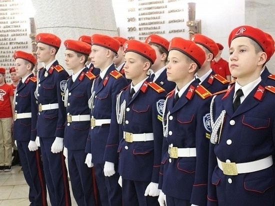 90 волгоградских школьников пополнили ряды «Юнармии»