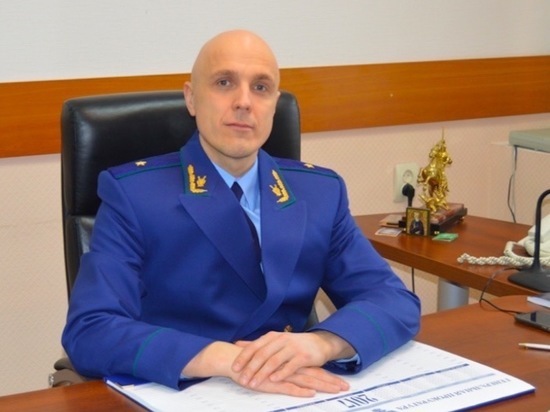 О глотке воды, семье и драйве: прокурор Сергей Савенков рассказал о пути к генеральскому званию