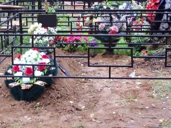 Забайкалка повесила сожительницу брата на кладбище