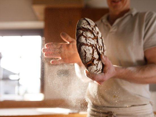 Минздрав предложил печь хлеб исключительно с йодированной солью