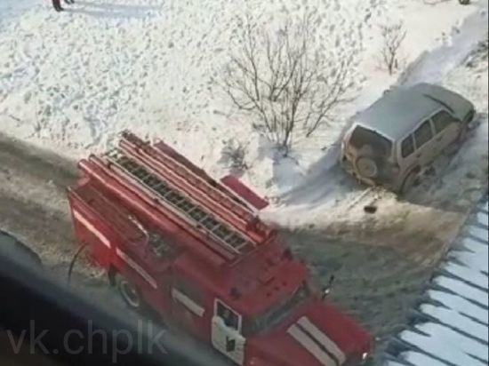 Мусоропровод загорелся в кузбасской многоэтажке