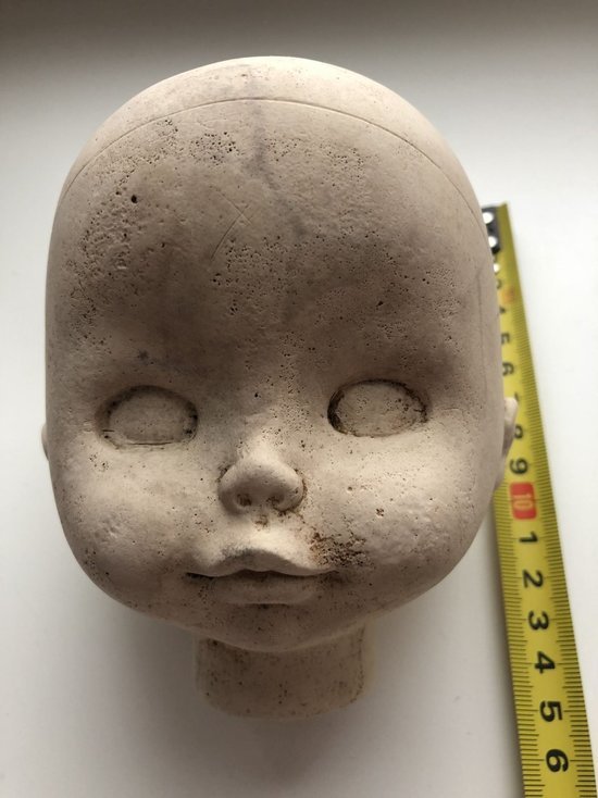 На антикварном аукционе продают кукольные протитипы тульского скульптора