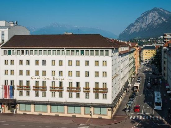 В Инсбруке из-за коронавируса блокировали Grand Hotel Europa