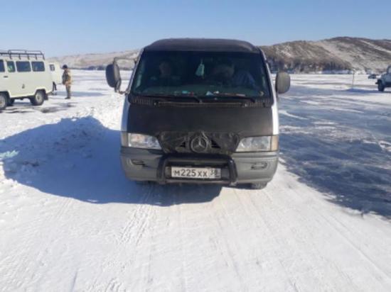 В Ольхонском районе проверяют нелегальные съезды на лёд
