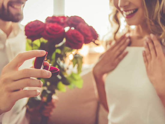 Забайкалец подарил жене цветы и кольцо за удар ножом в живот