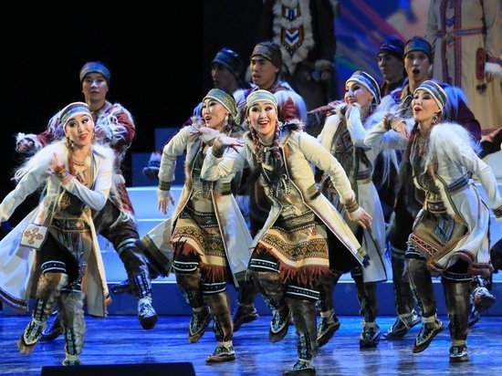 Директор бурятского театра «Байкал» ответил на недовольство экс-депутата эвенкийским танцем