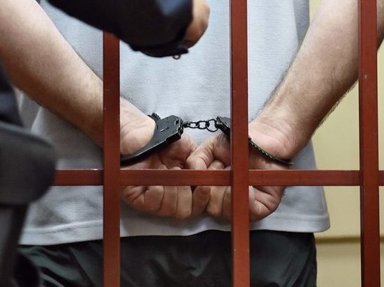 Кировчанин получил строгий режим за кражу перчаток и кастрюли