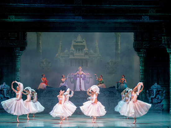 Бурятский балет улетел в Москву покорять «Золотую маску»