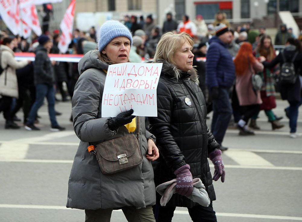 Лица на марше памяти Немцова: такие разные, но вместе