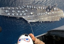 Авианосная ударная группа ВМС США во главе с авианосцем USS Eisenhower вошла в Средиземное море