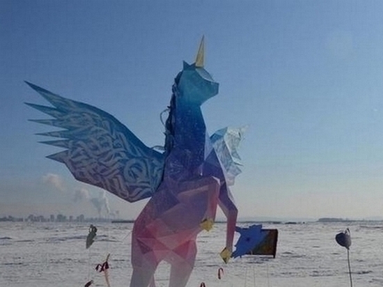 В Хабаровске сгорел четырехметровый единорог