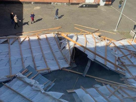 Вениамин Кондратьев поручил проверить крыши всех кубанских школ после инцидента в Тамани