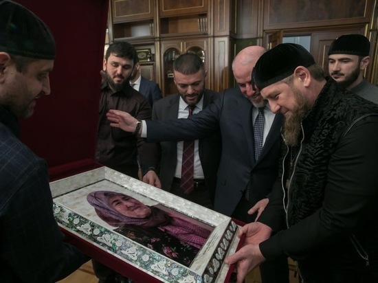 Кадыров поддерживает упоминание Бога и определение брака в Конституции России