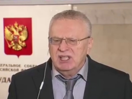 Жириновский предложил показательно расстрелять коронавирусных фейкометов