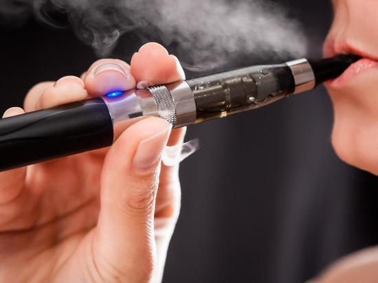 Новый законопроект может запретить продажу электронных сигарет в Интернете