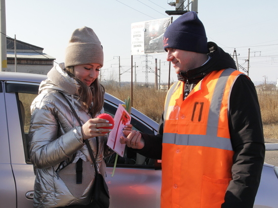 «Тюльпановые переезды» открыли для автоледи на ЗабЖД в Чите