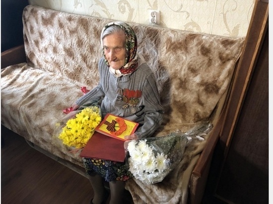 Смоленская долгожительница отметила свое 102-хлетие