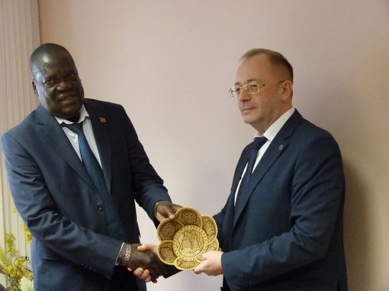 В Твери побывал посол Республики Уганда