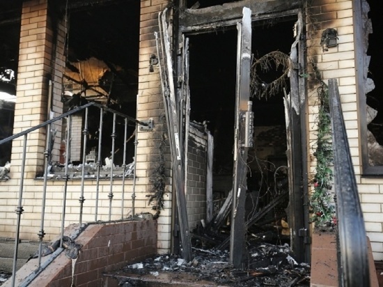 При пожаре в кирпичном доме в Волгоградской области пострадали люди