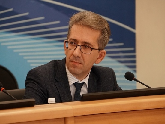 Представитель губернатора в Заксобрании Приангарья Роман Буянов покинул пост
