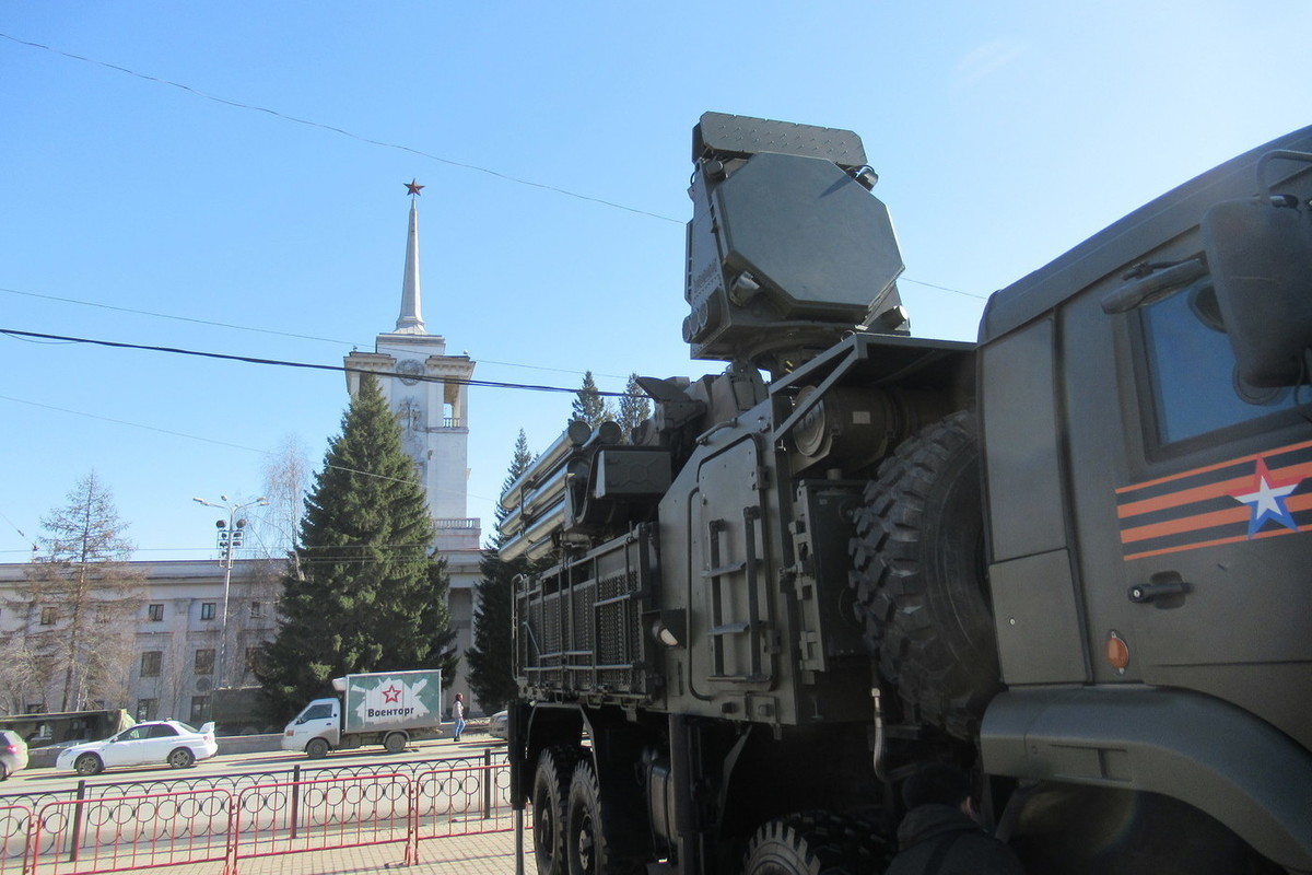 Свердловская область первой передала на экспертизу РАН заявки на присвоение званий Городов трудовой доблести - МК Екатеринбург