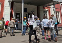 Последствия пандемии коронавируса все больше ощущают на себе российские школьники