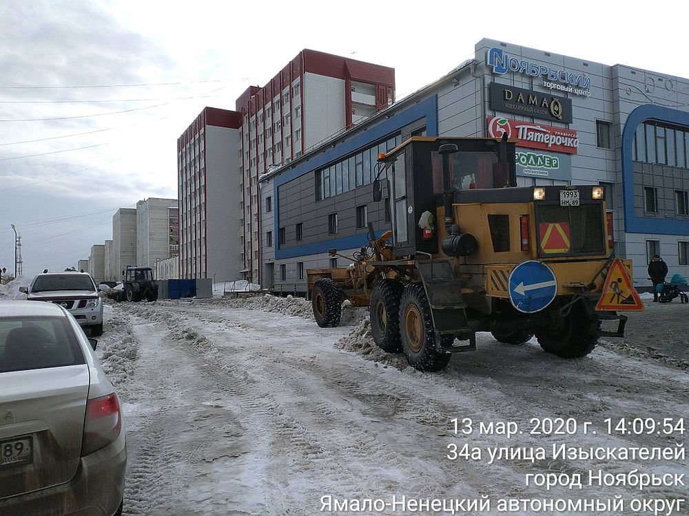 «Дорогу весне!»: в Ноябрьске усилили меры по уборке надоевшего снега