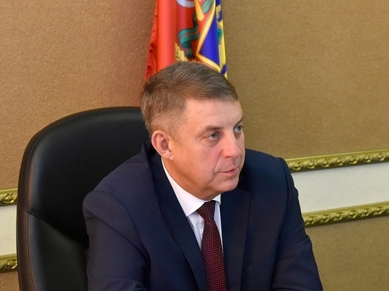 Губернатор Богомаз отправил брянских школьников на досрочные каникулы