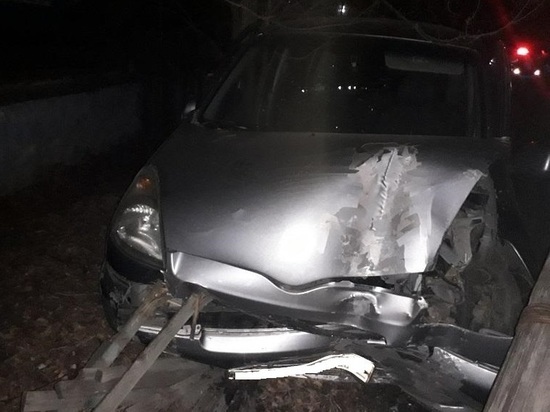 Пьяный водитель пострадал, врезавшись в столб в Забайкалье