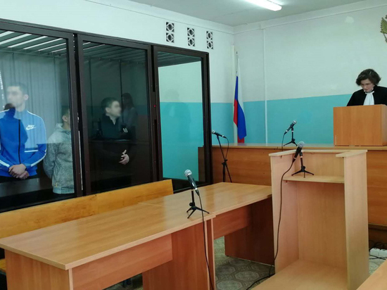 Жители Октябрьского признаны виновными в вымогательствах и других насильственных преступлениях