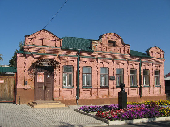 Музей И.А.Бунина под Тулой признан одним из лучших поэтических музеев России