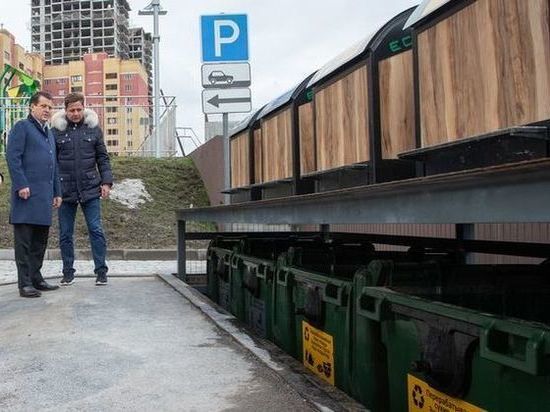 В Казани установили первые в Татарстане подземные контейнеры для ТБО