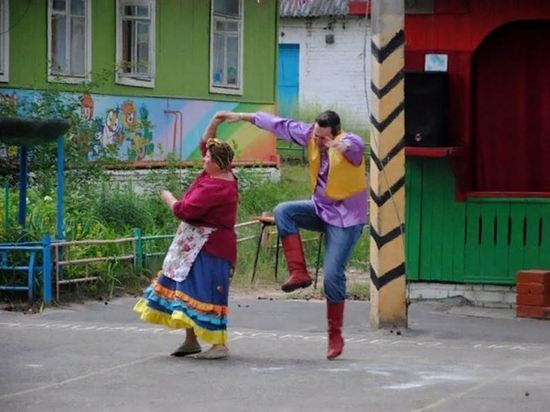 Коллектив брянского лагеря «Огонек» потребовал вернуть директора