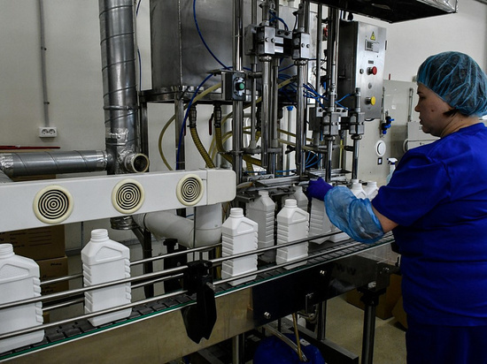 Производители антисептических и дезинфицирующих средств наращивают объемы производства на Кубани