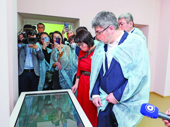Глава Бурятии Алексей Цыденов проверил, как работают новые детские сады в Улан-Удэ