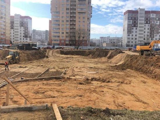 Главстройнадзор не выявил значительных нарушений в ходе строительства новой школы в Серпухове