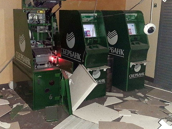 В Воронеже ночью взорвали банкомат в отделении банка
