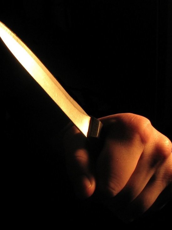 В Татарстане пьяный мужчина убил мать ударом ножа в шею