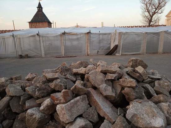 Археологическое окно в Тульском кремле до сих пор не готово