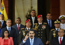 Генеральный прокурор США Уильям Барр сравнил президента Венесуэлы Николаса Мадуро, которого американские власти обвинили в наркотерроризме, с экс-лидером Панамы Мануэлем Норьегой