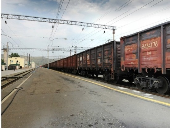 Поезд сбил 22-летнего читинца в Карымском
