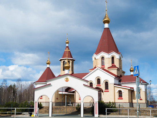 Жители Карелии продолжают посещать православные храмы несмотря на запрет