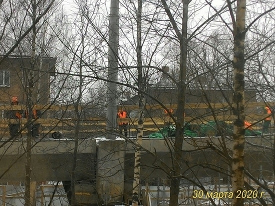 Добрынинский мост Ярославля продолжают ремонтировать даже в карантин