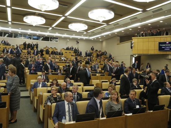 В Госдуме отменили пленарное заседание из-за коронавируса