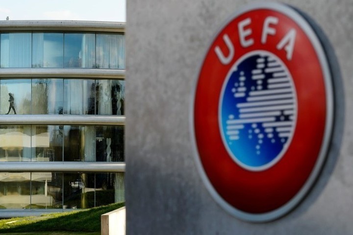 УЕФА хочет доиграть Лигу чемпионов и Лигу Европы в июле-августе