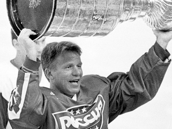 Как жрицы любви отравили хоккеистов сборной СССР