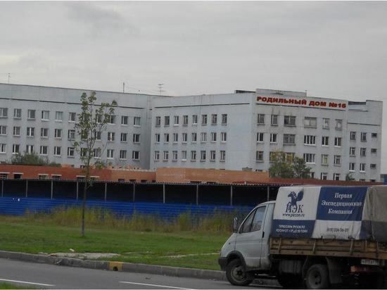 В Петербурге беременную с коронавирусом перевели на ИВЛ В Петербурге беременную с коронавирусом перевели на ИВЛ