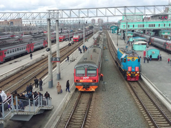 Работу скоростного поезда Новокузнецк - Новосибирск приостановили